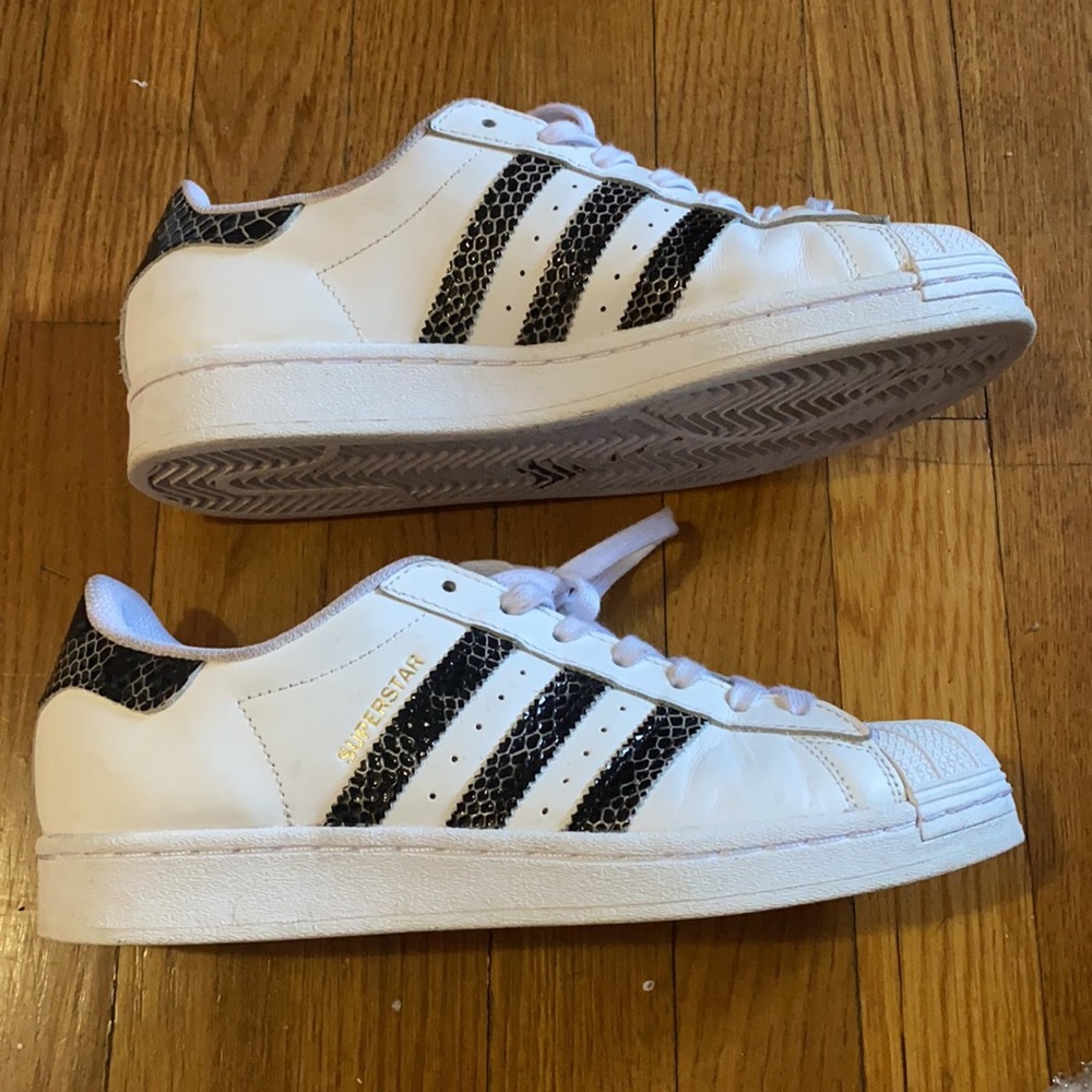 Adidas - Picture 4 of 6